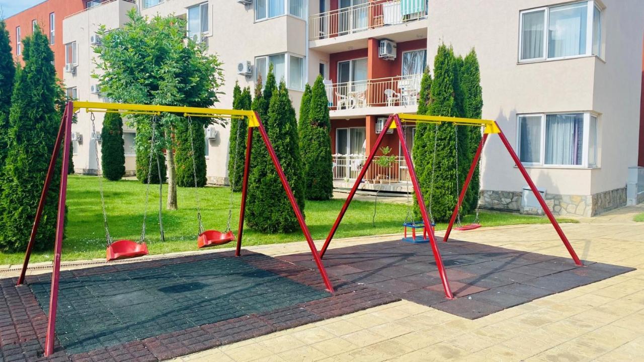 Bratanov Sunny Beach Apartment Екстериор снимка